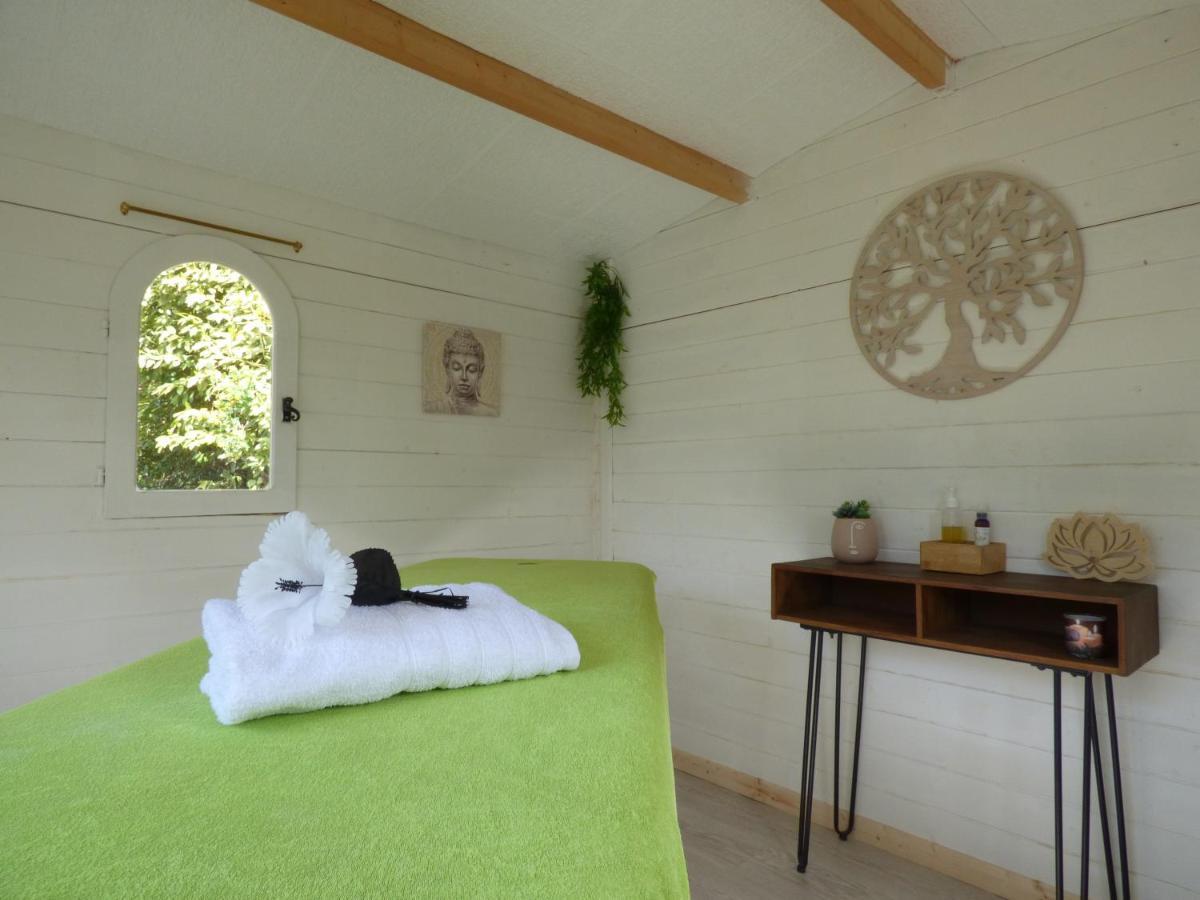 Apartment Cezanne With Heated Pool And Private Garden Chateauneuf-Grasse Екстер'єр фото